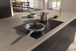 Zeige Details für MIELE KMBP 2800-3 Bratpfanne (28 cm) Bild von MIELE KMBP 2800-3 Bratpfanne (28 cm)