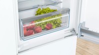 Bild von Bosch KIL72AFE0 Serie 6 Einbau-Kühlschrank mit Gefrierfach 158 x 56 cm Flachscharnier