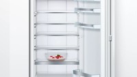 Bild von Bosch KIF82PFF0 Serie 8 Einbaukühlschrank mit Gefrierfach 177.5 x 56 cm Flachscharnier
