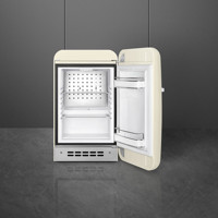 Bild von Smeg FAB5RCR5 Kühlschrank 50's Style RETRO STYLE CREME rechts freistehend